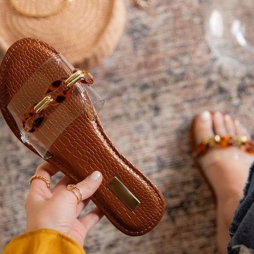 Clear Strap Slide Sandal with Tortoise Chain Link